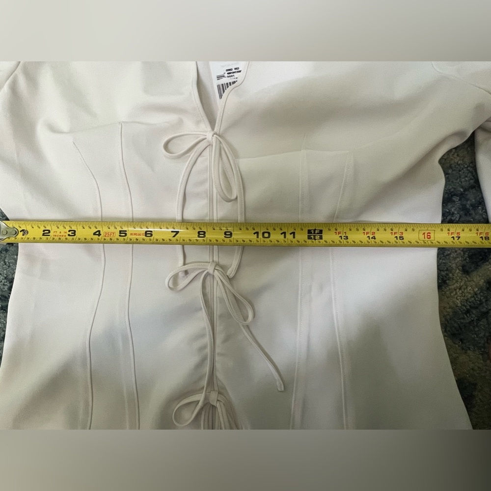 Like new Cinq a Sept Ivory Brit top, Large - Picture 10 of 11